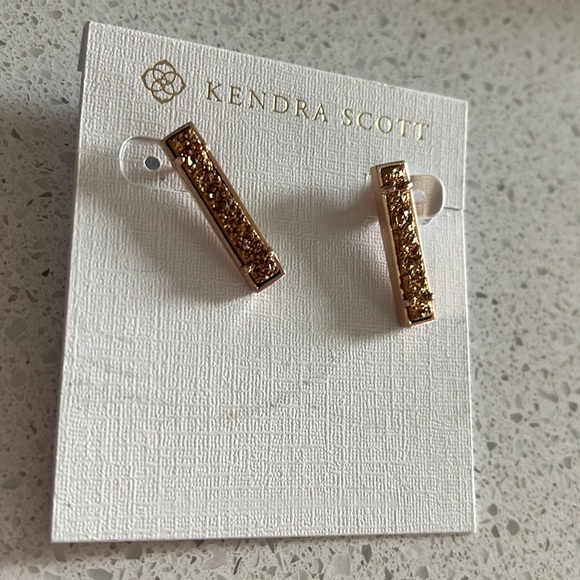 Levi bar druzy Kendra Scott earrings - Picture 3 of 3